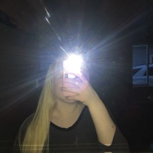 Meet your Posher, Daniela